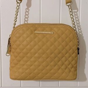 Steve Madden /yellow cross body purse